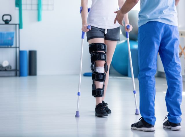 Orthopedic doctor in Bhera Enclave