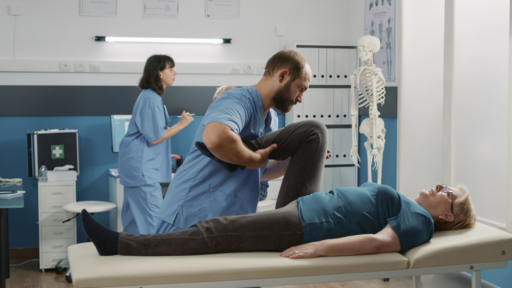 hip-replacement-surgeon-in-Delhi